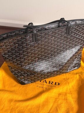 Black Goyard Goyardine Artois MM Black